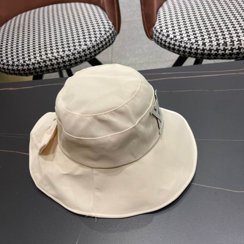 LV hat (5)
